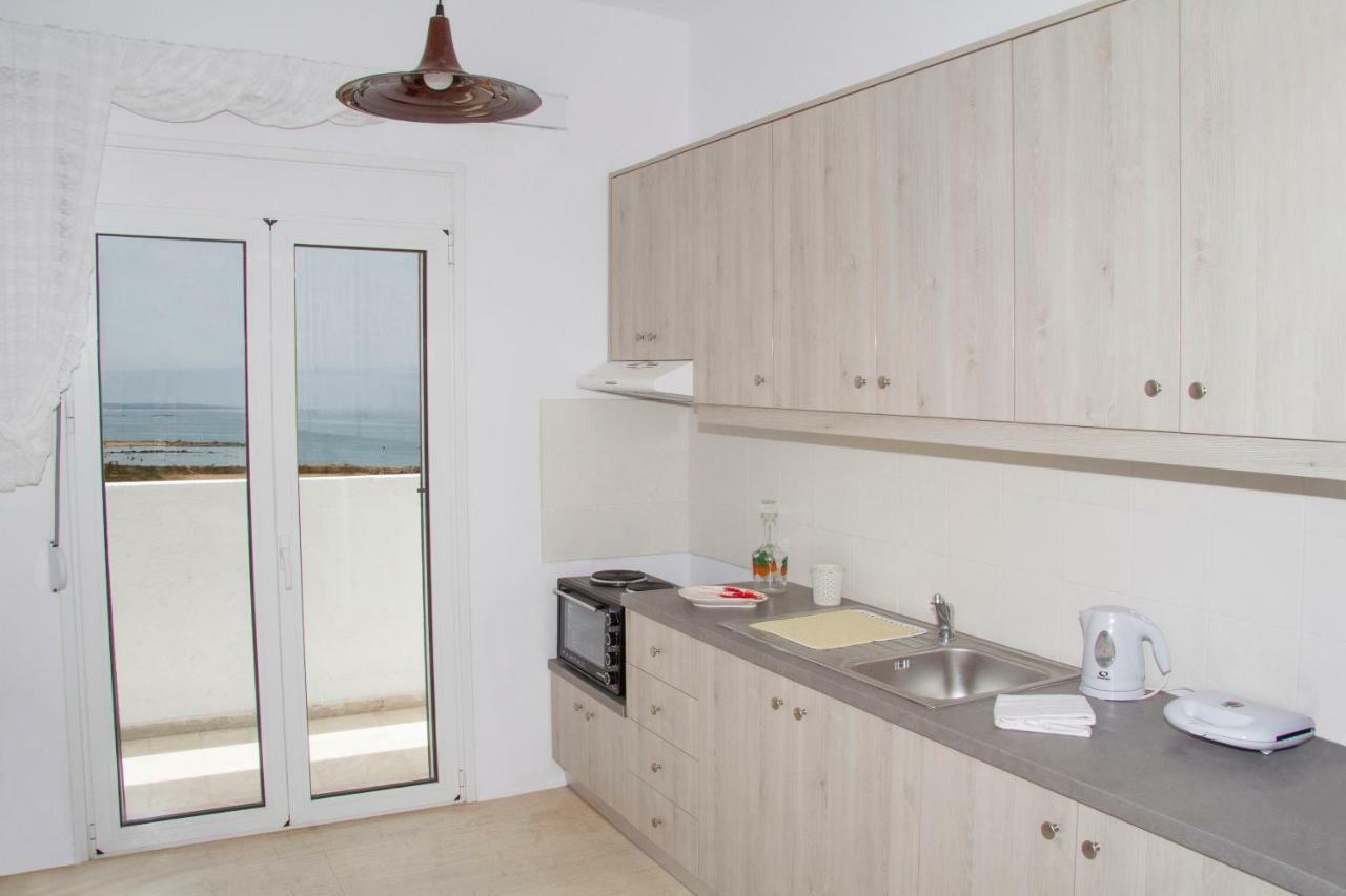 White House By The Sea Apartment *